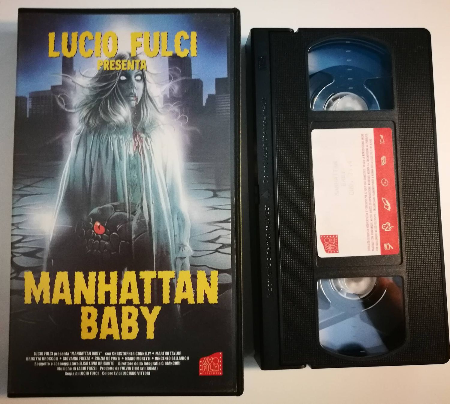TeknoFilm - VHS – MANHATTAN BABY di Lucio Fulci (1982) - AVOFILM TeknoFilm - VHS – MANHATTAN BABY di Lucio Fulci (1982) - AVOFILM