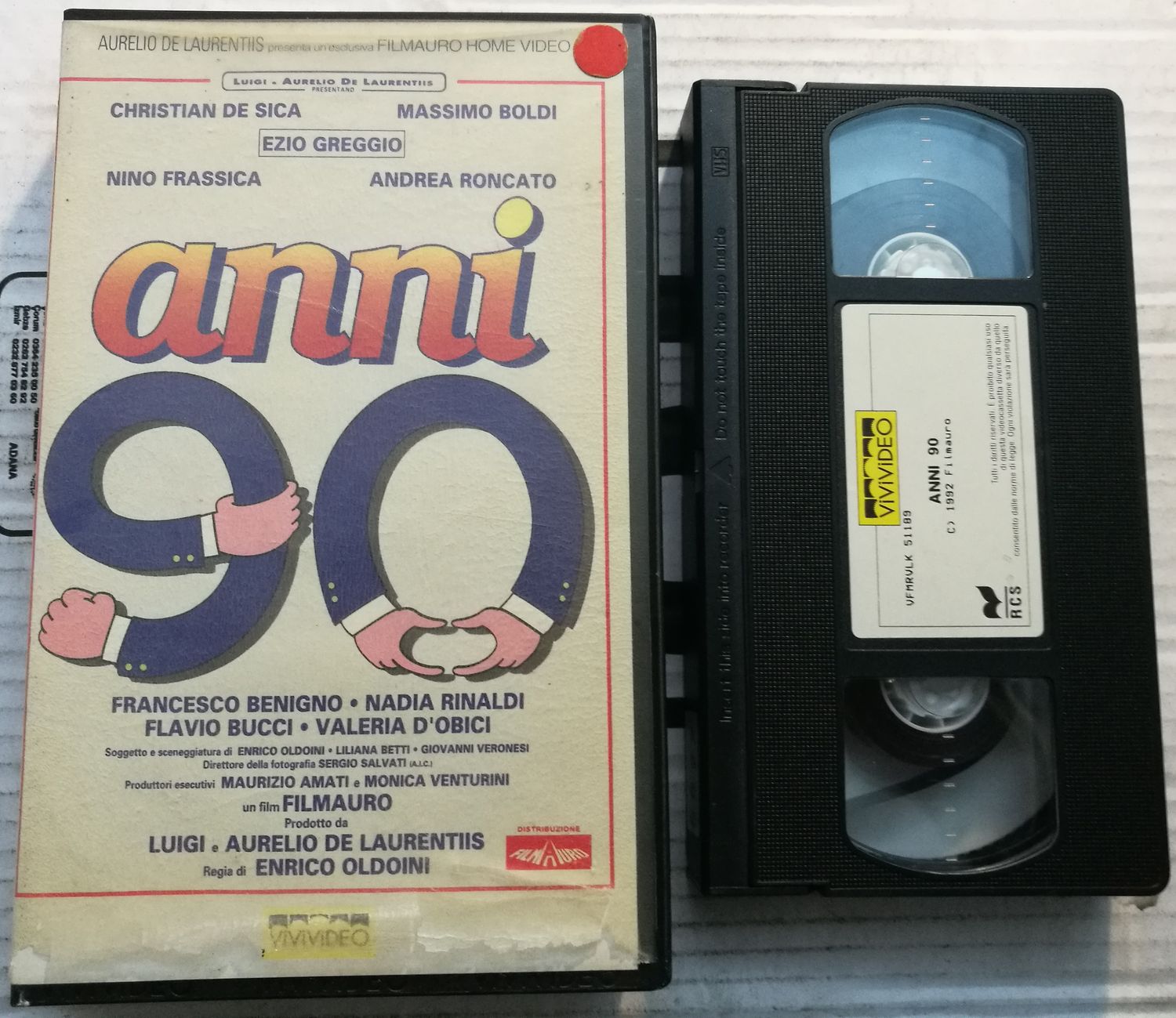 TeknoFilm - VHS – ANNI 90 di Enrico Oldoini (1992) - VIVIVIDEO