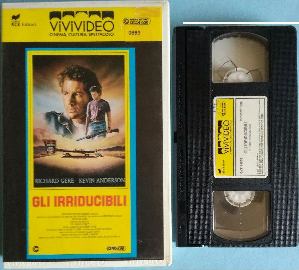 TeknoFilm - VHS – GLI IRRIDUCIBILI di Gary Sinise (1988) - VIVIVIDEO TeknoFilm - VHS – GLI IRRIDUCIBILI di Gary Sinise (1988) - VIVIVIDEO