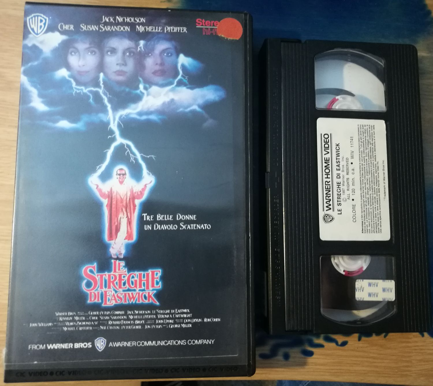 TeknoFilm - VHS - LE STREGHE DI EASTWICK di George Miller (1987) - WARNER BROS TeknoFilm - VHS - LE STREGHE DI EASTWICK di George Miller (1987) - WARNER BROS