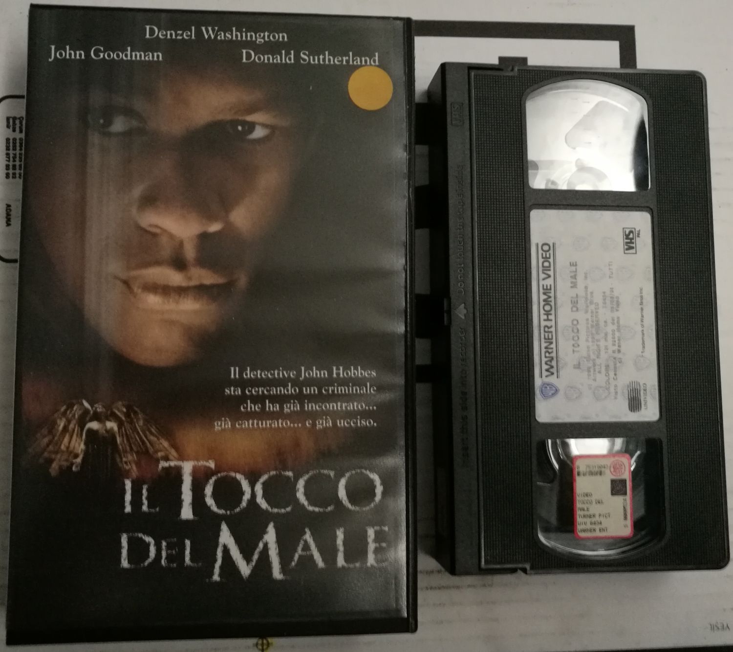 TeknoFilm - VHS - IL TOCCO DEL MALE di Gregory Hoblit (1998) - WARNER BROS TeknoFilm - VHS - IL TOCCO DEL MALE di Gregory Hoblit (1998) - WARNER BROS