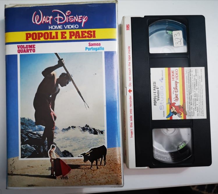 TeknoFilm - VHS - WALT DISNEY: POPOLI E PAESI oppure GENTI E PAESI Volume 4 - Gli uomini blu del Marocco + Indiani del deserto di Ralph Wright (1957) - WALT DISNEY (INEDITO IN DVD) TeknoFilm - VHS - WALT DISNEY: POPOLI E PAESI oppure GENTI E PAESI Volume 4 - Gli uomini blu del Marocco + Indiani del deserto di Ralph Wright (1957) - WALT DISNEY (INEDITO IN DVD)