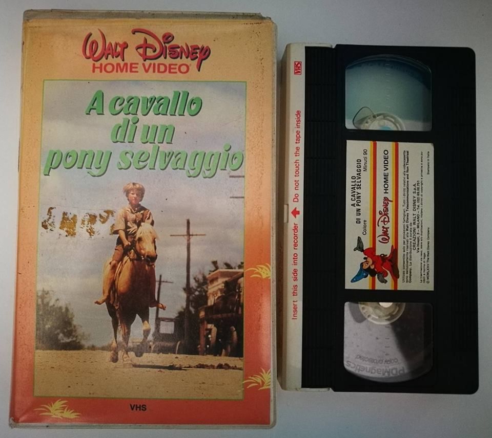 TeknoFilm - VHS - A CAVALLO DI UN PONY SELVAGGIO di Don Chaffey (1985) - WALT DISNEY (INEDITO IN DVD) TeknoFilm - VHS - A CAVALLO DI UN PONY SELVAGGIO di Don Chaffey (1985) - WALT DISNEY (INEDITO IN DVD)
