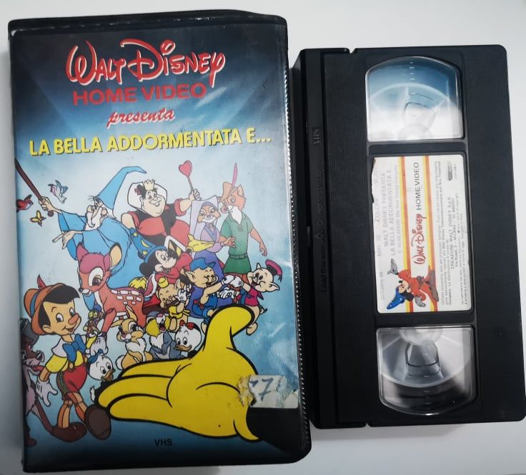TeknoFilm - VHS - LA BELLA ADDORMENTATA E... di A.A.V.V. (1988) - WALT DISNEY (INEDITO IN DVD)
