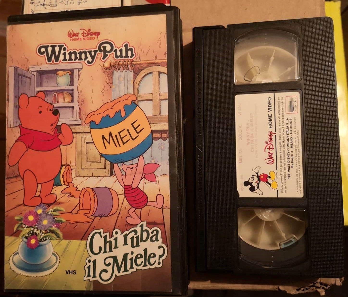 TeknoFilm - VHS - WINNY PUH - CHI RUBA IL MIELE di Karl Geuers (1988) - WALT DISNEY (INEDITO IN DVD) TeknoFilm - VHS - WINNY PUH - CHI RUBA IL MIELE di Karl Geuers (1988) - WALT DISNEY (INEDITO IN DVD)