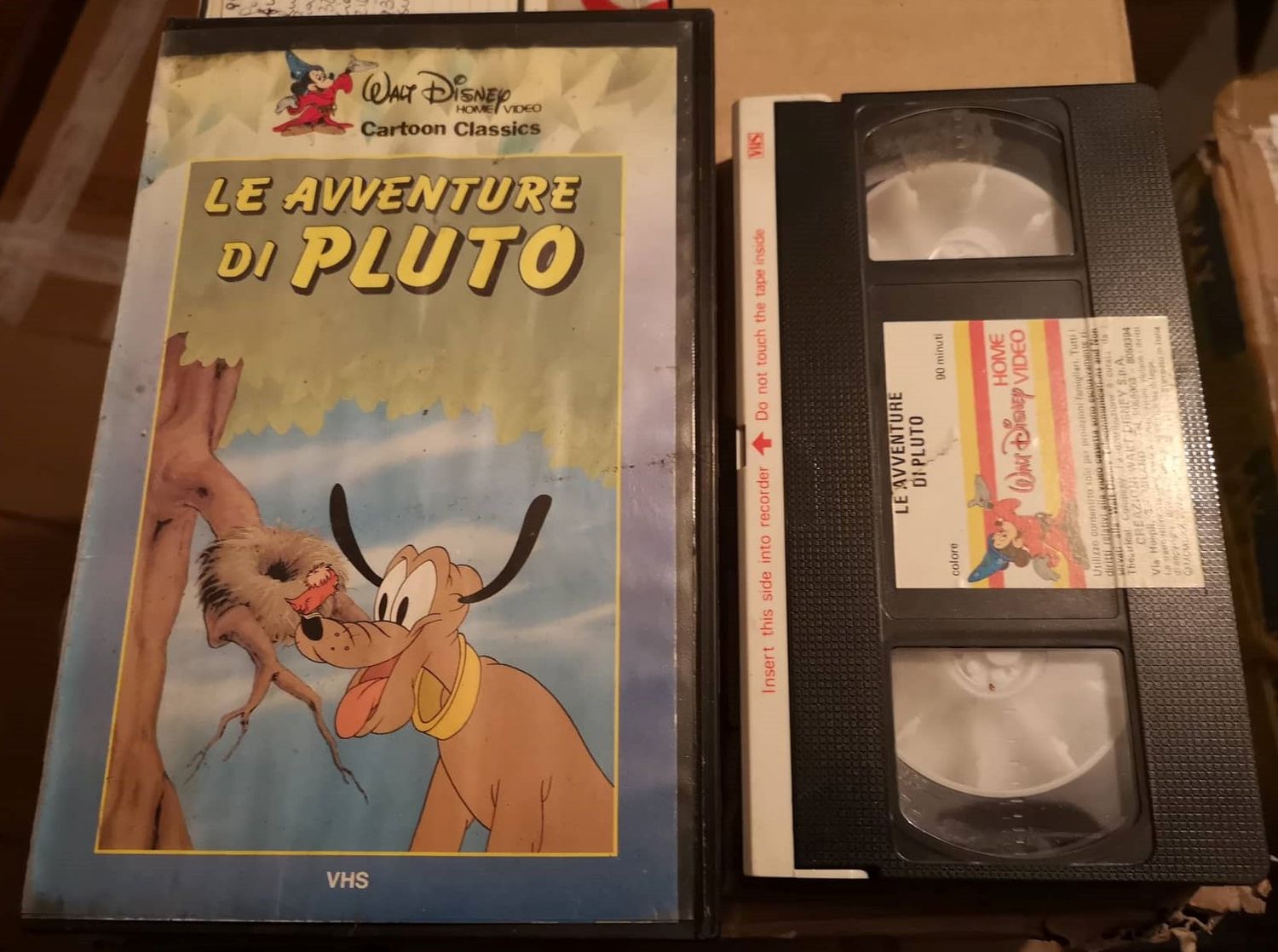 TeknoFilm - VHS - LE AVVENTURE DI PLUTO di A.A.V.V. (1984) - WALT DISNEY (INEDITO IN DVD) TeknoFilm - VHS - LE AVVENTURE DI PLUTO di A.A.V.V. (1984) - WALT DISNEY (INEDITO IN DVD)