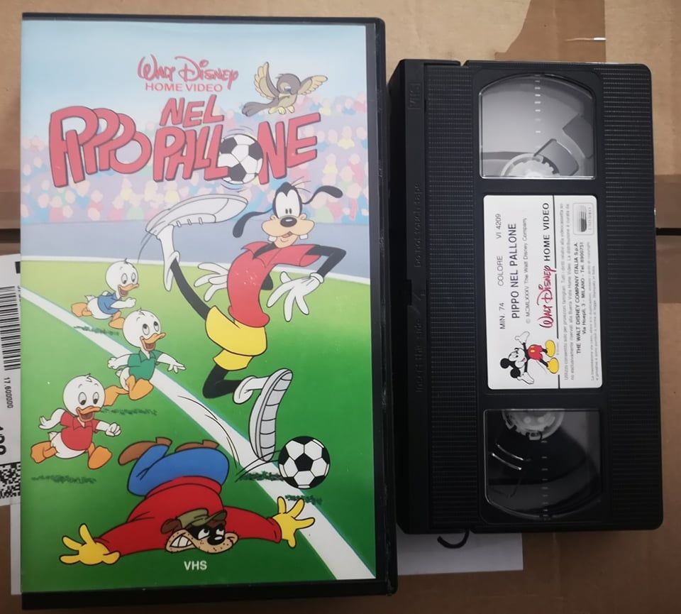 TeknoFilm - VHS - PIPPO NEL PALLONE di Matthew O'Callaghan e Darrell Van Citters (1987) - WALT DISNEY (INEDITO IN DVD) TeknoFilm - VHS - PIPPO NEL PALLONE di Matthew O'Callaghan e Darrell Van Citters (1987) - WALT DISNEY (INEDITO IN DVD)