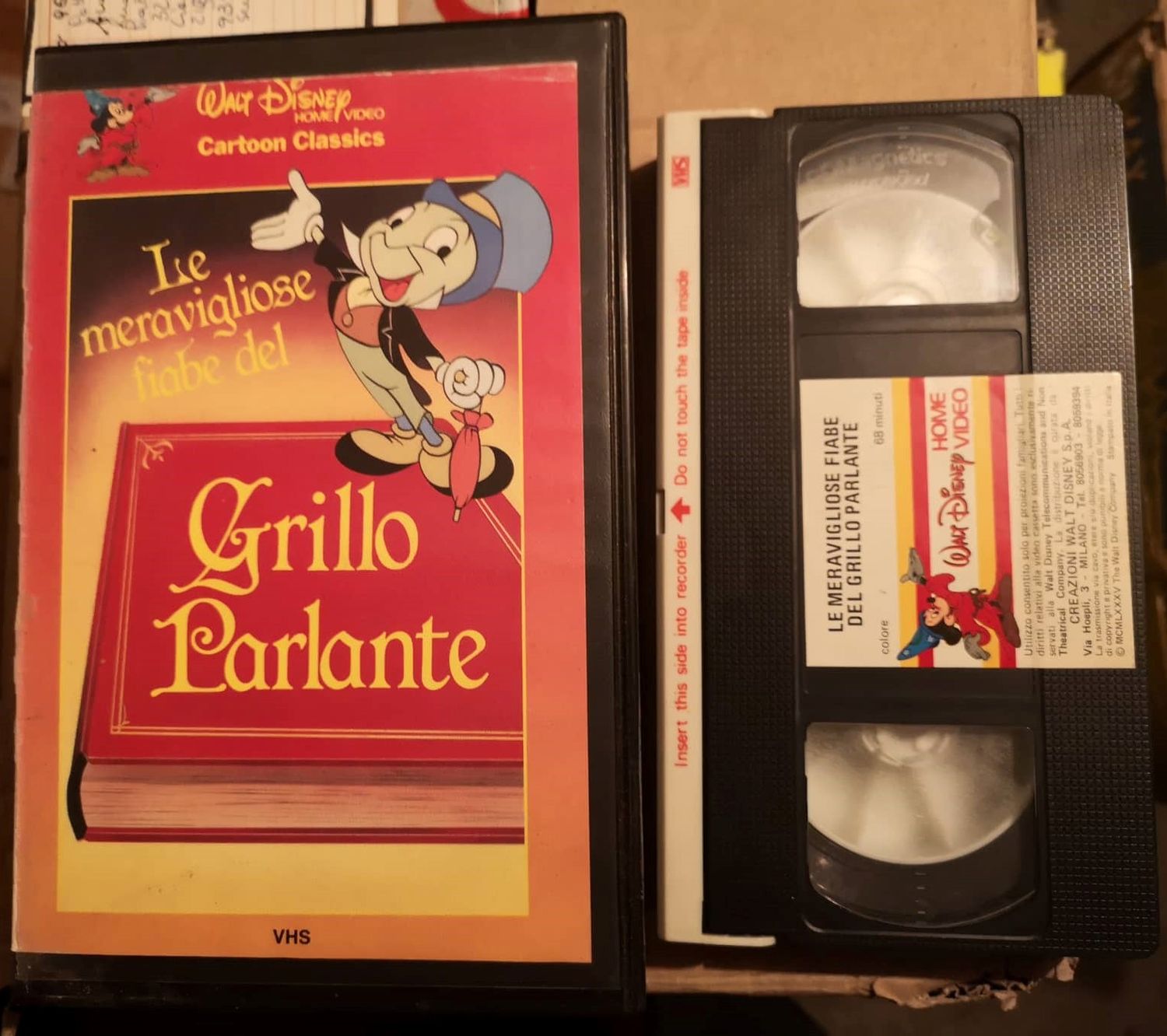 TeknoFilm - VHS - LE MERAVIGLIOSE FIABE DEL GRILLO PARLANTE di A.A.V.V. (1985) - WALT DISNEY (INEDITO IN DVD) TeknoFilm - VHS - LE MERAVIGLIOSE FIABE DEL GRILLO PARLANTE di A.A.V.V. (1985) - WALT DISNEY (INEDITO IN DVD)
