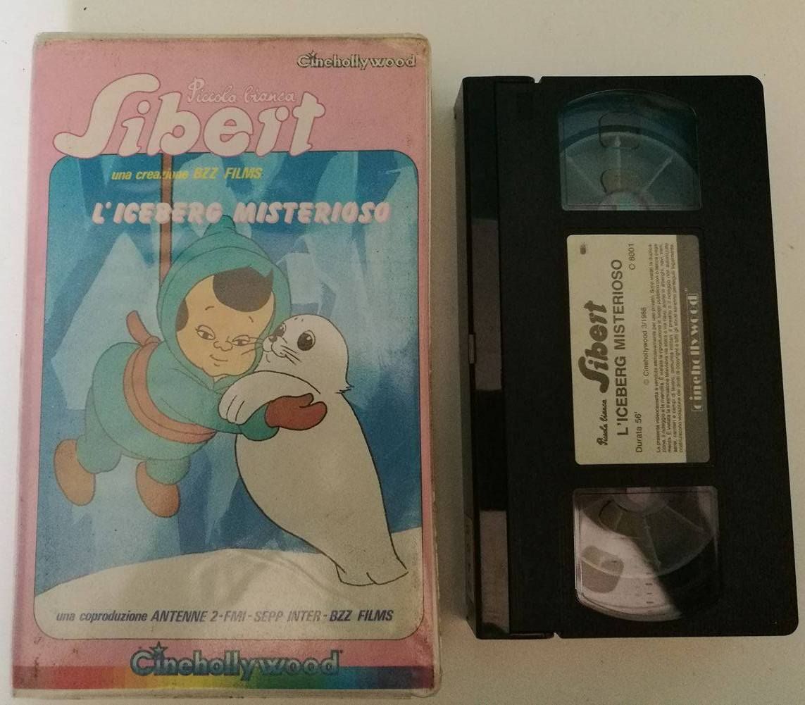 TeknoFilm - VHS – PICCOLA BIANCA SIBERT - L'ICEBERG MISTERIOSO di John Allan Armstrong e Al Lowenheim (1984) - CINEHOLLYWOOD (INEDITO IN DVD) TeknoFilm - VHS – PICCOLA BIANCA SIBERT - L'ICEBERG MISTERIOSO di John Allan Armstrong e Al Lowenheim (1984) - CINEHOLLYWOOD (INEDITO IN DVD)