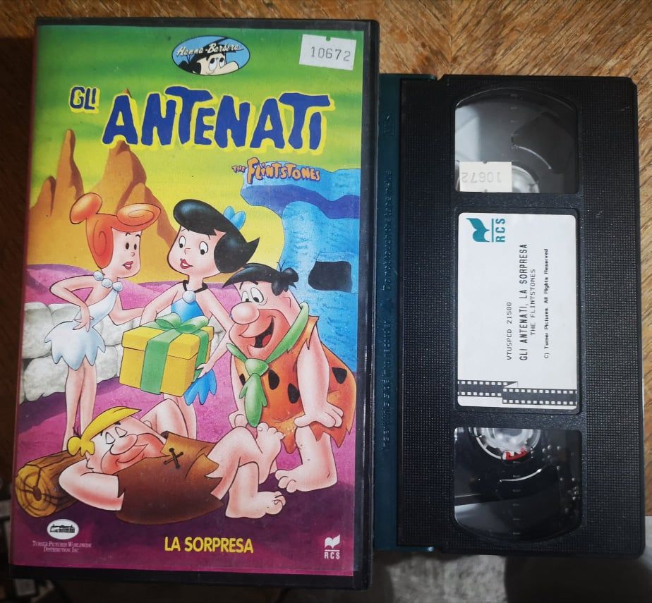 TeknoFilm - VHS – THE FLINTSTONES - GLI ANTENATI - LA SORPRESA di William Hanna e Joseph Barbera (1960) - RCS (INEDITO IN DVD)