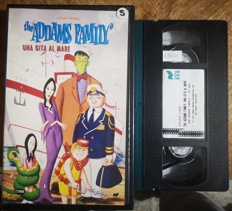 TeknoFilm - VHS – Cartone Animato THE ADDAMS FAMILY - UNA GITA AL MARE di Charles A. Nichols (1973) - RCS (INEDITO IN DVD)
