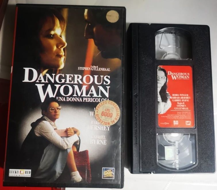 TeknoFilm - VHS – DANGEROUS WOMAN - UNA DONNA PERICOLOSA di Stephen Gyllenhaal (1993) - 20TH CENTURY FOX (INEDITO IN DVD) TeknoFilm - VHS – DANGEROUS WOMAN - UNA DONNA PERICOLOSA di Stephen Gyllenhaal (1993) - 20TH CENTURY FOX (INEDITO IN DVD)