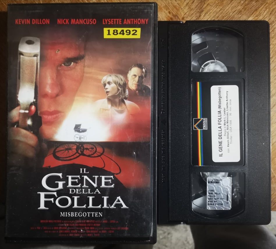 TeknoFilm - VHS – IL GENE DELLA FOLLIA - MISBEGOTTEN di Mark L. Lester (1997) - 20TH CENTURY FOX (INEDITO IN DVD) TeknoFilm - VHS – IL GENE DELLA FOLLIA - MISBEGOTTEN di Mark L. Lester (1997) - 20TH CENTURY FOX (INEDITO IN DVD)
