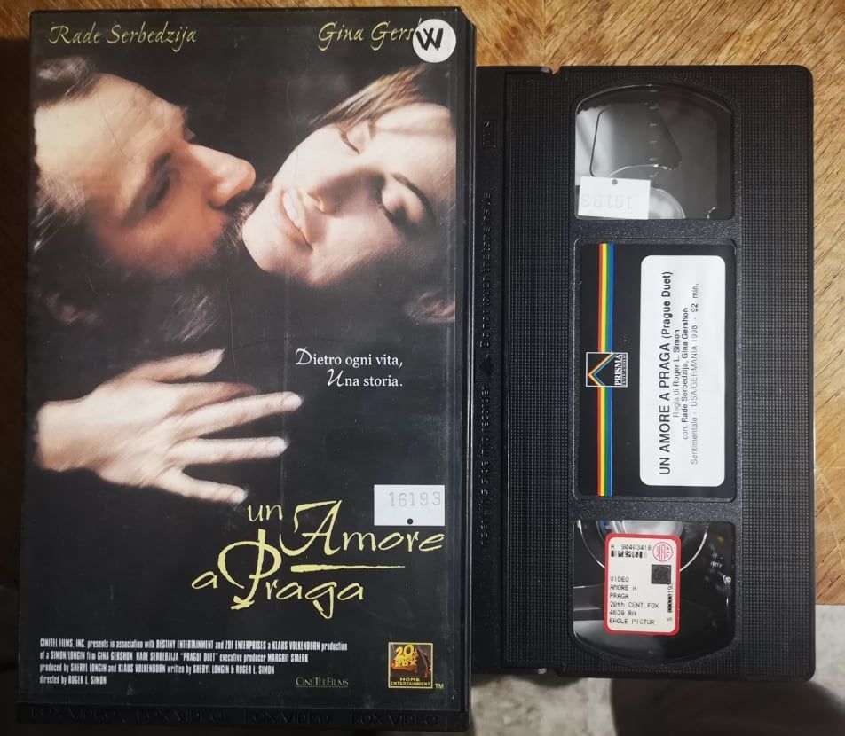 TeknoFilm - VHS – UN AMORE A PRAGA di Roger L. Simon (1998) - 20TH CENTURY FOX (INEDITO IN DVD)