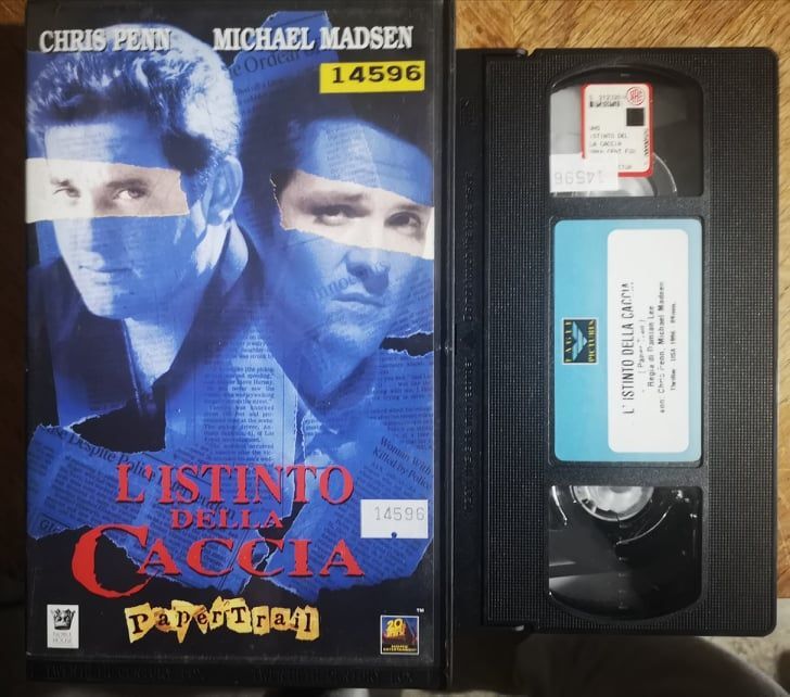 TeknoFilm - VHS – L'ISTINTO DELLA CACCIA - PAPER TRAIL di Damian Lee (1998 - 20TH CENTURY FOX (INEDITO IN DVD)