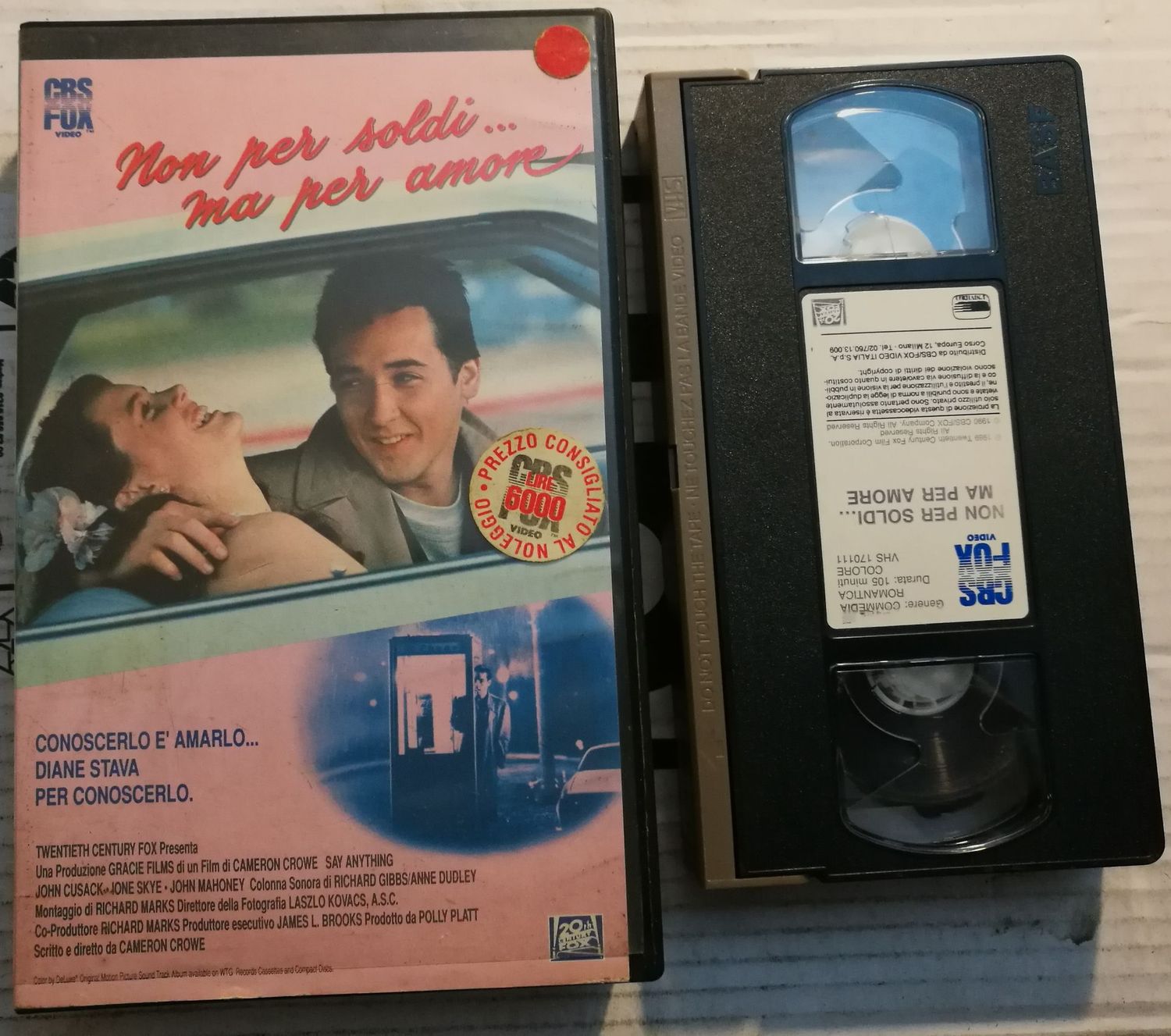TeknoFilm - VHS – NON PER SOLDI MA PER AMORE di Cameron Crowe (1989) - CBS FOX TeknoFilm - VHS – NON PER SOLDI MA PER AMORE di Cameron Crowe (1989) - CBS FOX