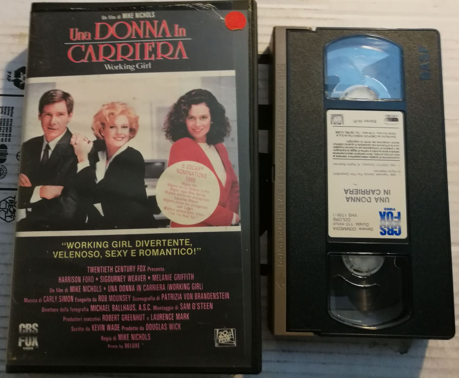 TeknoFilm - VHS – UNA DONNA IN CARRIERA di Mike Nichols (1988) - CBS FOX TeknoFilm - VHS – UNA DONNA IN CARRIERA di Mike Nichols (1988) - CBS FOX
