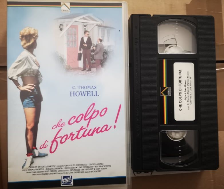 TeknoFilm - VHS – CHE COLPO DI FORTUNA di Ben Moses (1992) - FOX PRISMA (INEDITO IN DVD) TeknoFilm - VHS – CHE COLPO DI FORTUNA di Ben Moses (1992) - FOX PRISMA (INEDITO IN DVD)