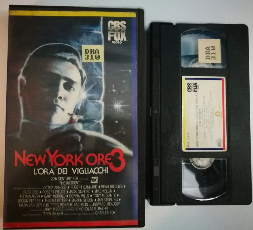 TeknoFilm - VHS – NEW YORK ORE 3 - L'ORA DEI VIGLIACCHI di Larry Peerce (1967) - CBS FOX TeknoFilm - VHS – NEW YORK ORE 3 - L'ORA DEI VIGLIACCHI di Larry Peerce (1967) - CBS FOX