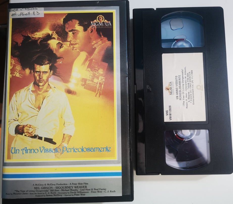 TeknoFilm – VHS – UN ANNO VISSUTO PERICOLOSAMENTE di Peter Weir (1982) - MGM