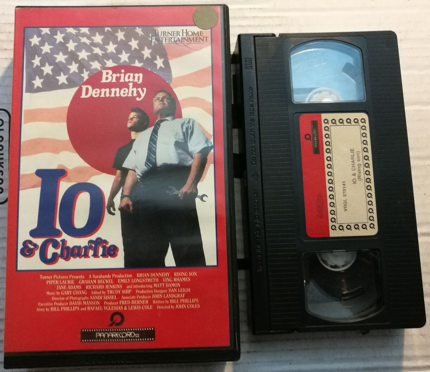 TeknoFilm - VHS – IO & CHARLIE di John David Coles (1990) - PANARECORD (INEDITO IN DVD) TeknoFilm - VHS – IO & CHARLIE di John David Coles (1990) - PANARECORD (INEDITO IN DVD)