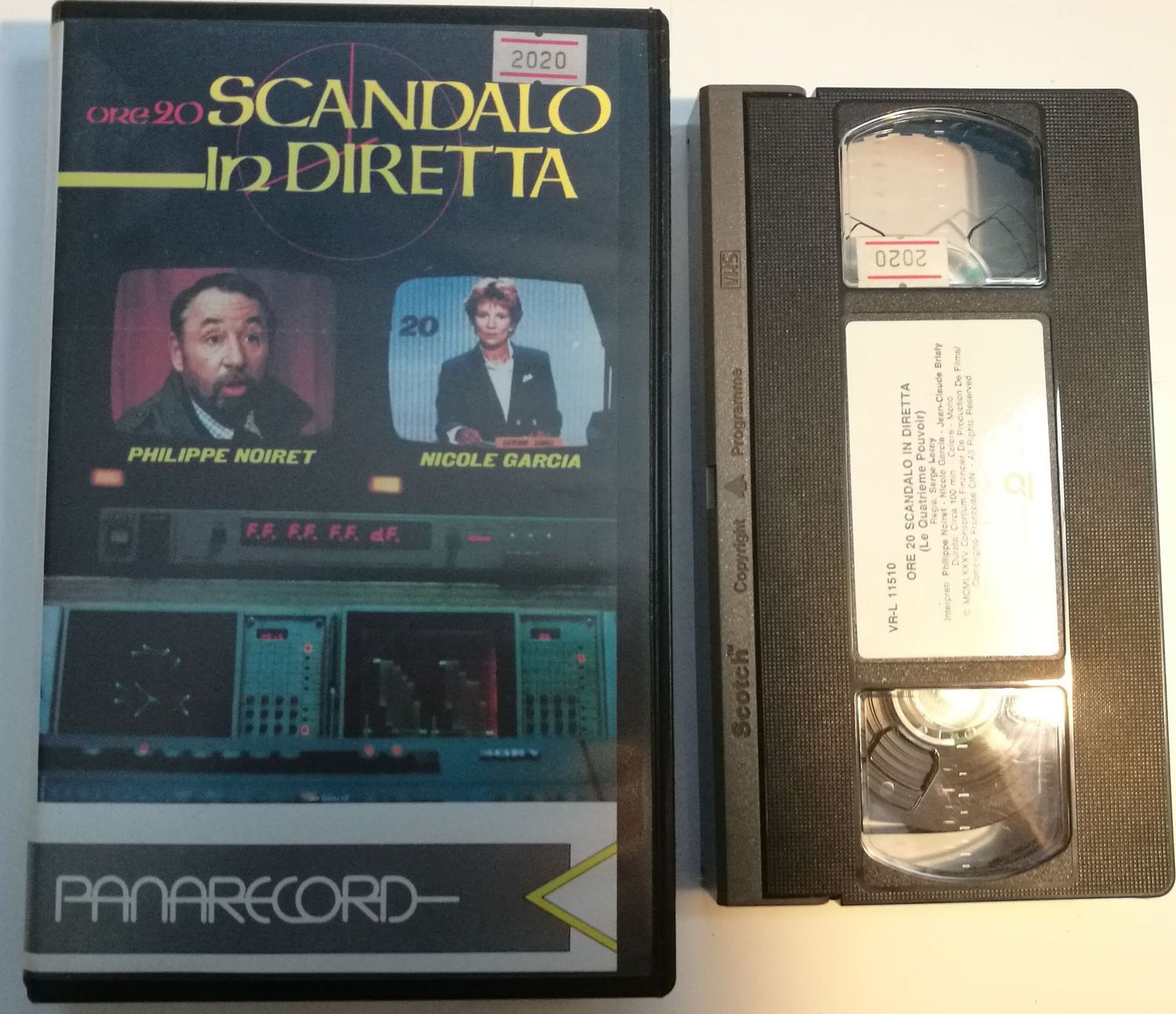 TeknoFilm - VHS – ORE 20 SCANDALO IN DIRETTA di Serge R. Leroy (1985) - PANARECORD (INEDITO IN DVD) TeknoFilm - VHS – ORE 20 SCANDALO IN DIRETTA di Serge R. Leroy (1985) - PANARECORD (INEDITO IN DVD)