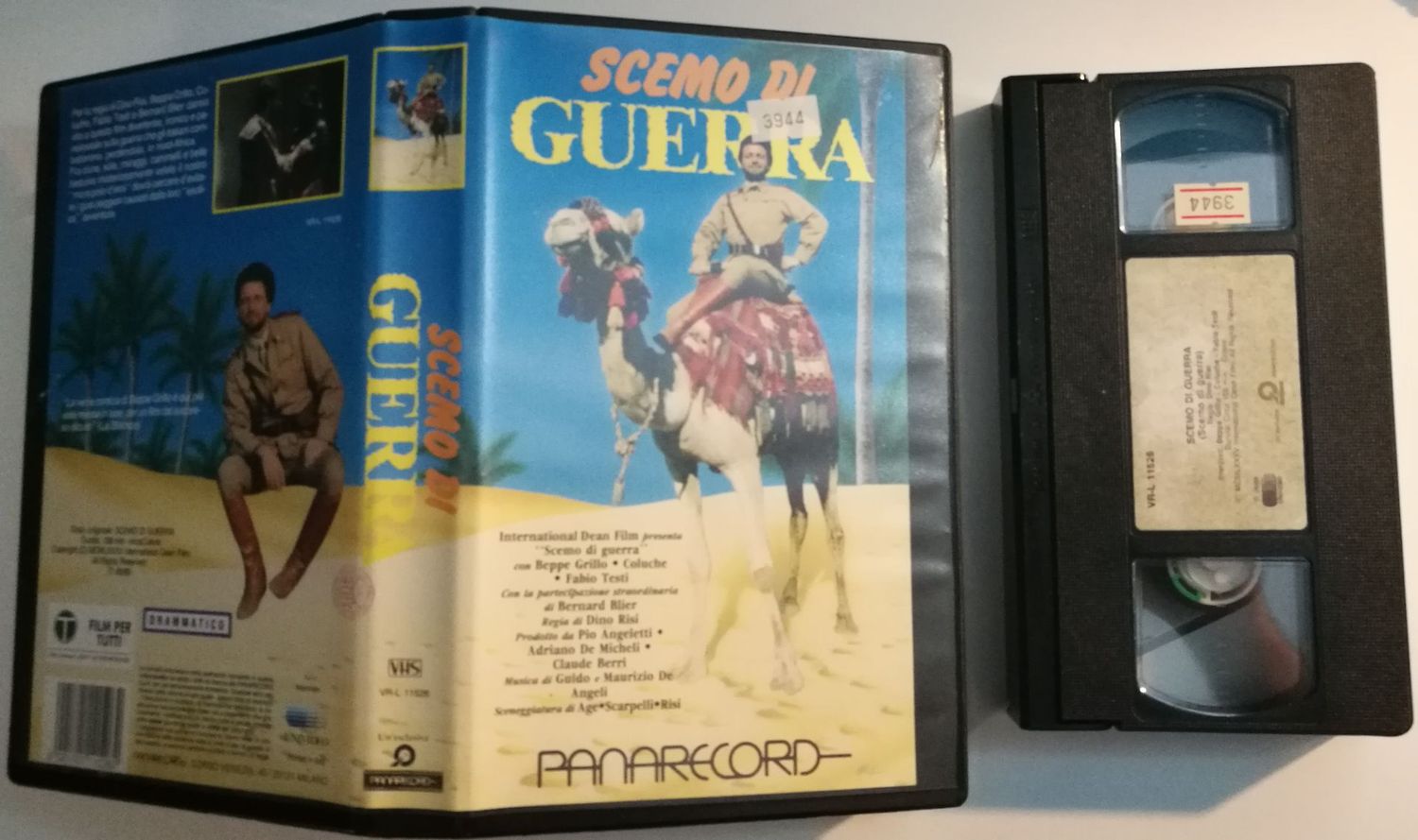 TeknoFilm - VHS – SCEMO DI GUERRA di Dino Risi (1985) - PANARECORD TeknoFilm - VHS – SCEMO DI GUERRA di Dino Risi (1985) - PANARECORD