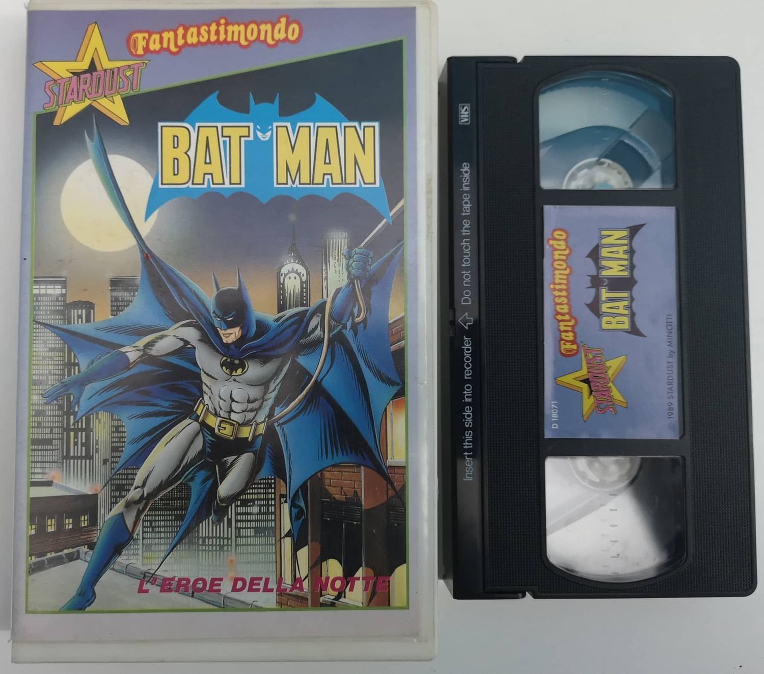TeknoFilm - VHS – BATMAN - L'EROE DELLA NOTTE di Dave Fleischer e Seymour Kneitel (1941) - STARDUST (INEDITO IN DVD) TeknoFilm - VHS – BATMAN - L'EROE DELLA NOTTE di Dave Fleischer e Seymour Kneitel (1941) - STARDUST (INEDITO IN DVD)