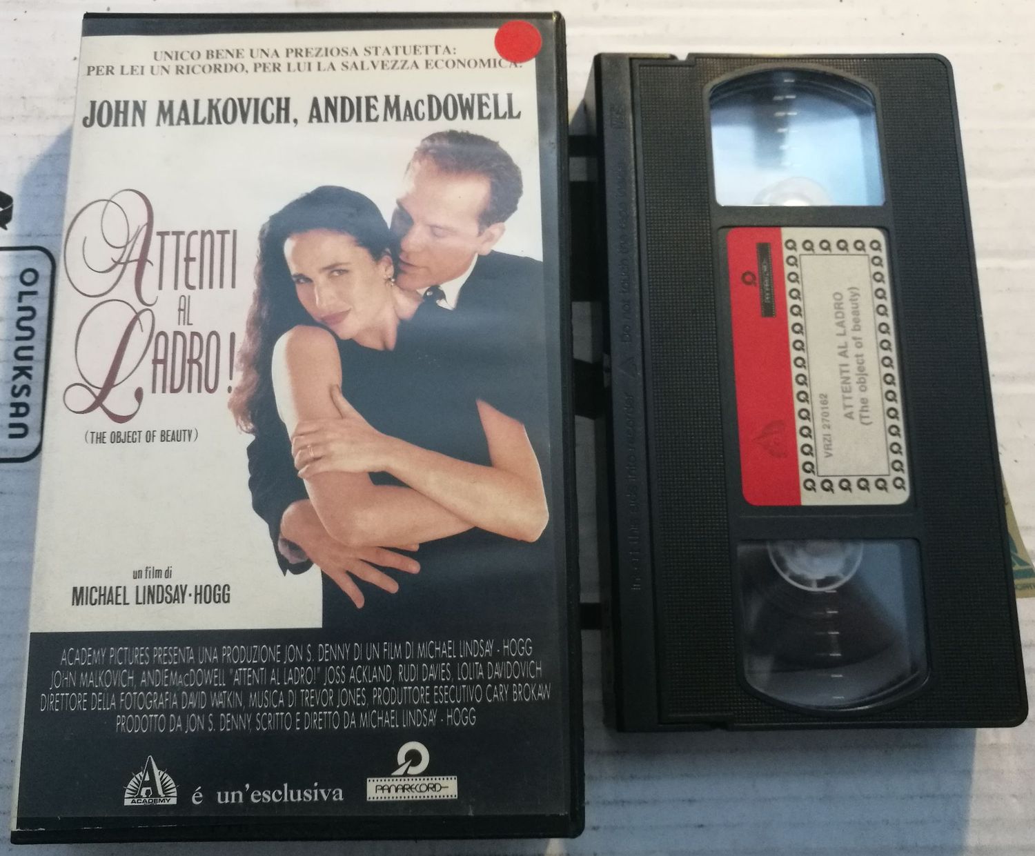 TeknoFilm - VHS – ATTENTI AL LADRO di Michael Lindsay-Hogg (1991) - RCS TeknoFilm - VHS – ATTENTI AL LADRO di Michael Lindsay-Hogg (1991) - RCS