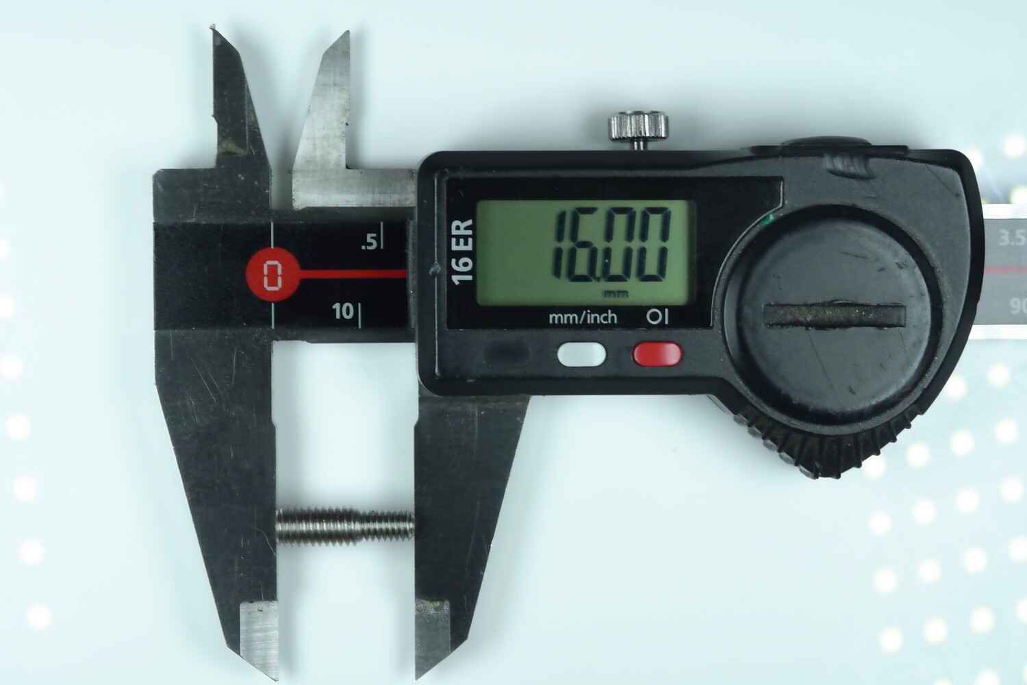 Gewindeadapter m6 auf m4, Länge: 16mm