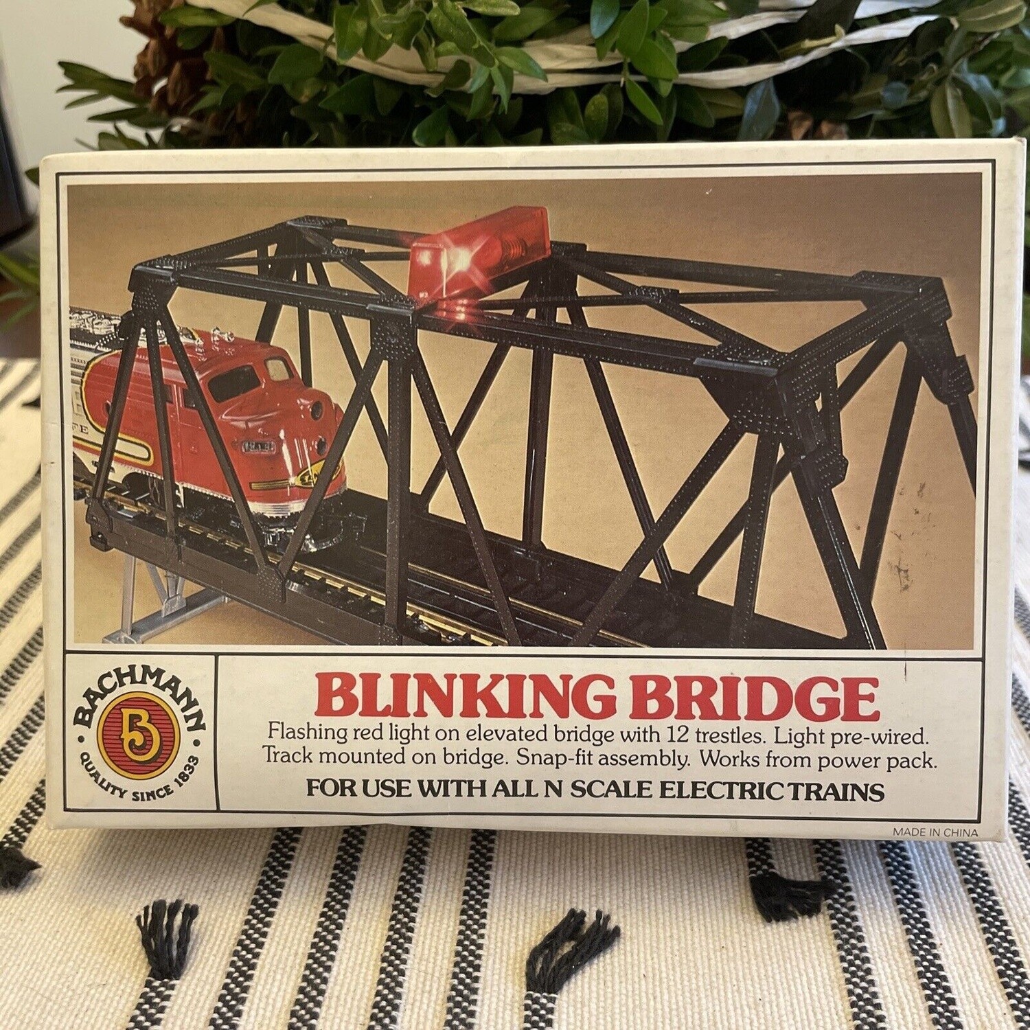 Bachman N 7554 Blinking Bridge