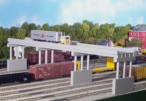 Rix 628-0112 HO Modern Highway Overpass with Pier