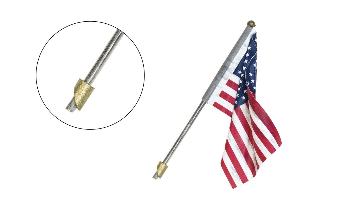 Woodland Scenics JP5955 Large US Flag Wall Mount