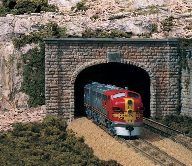WOO C1157 N Cut Stone Double Track Tunnel Portals