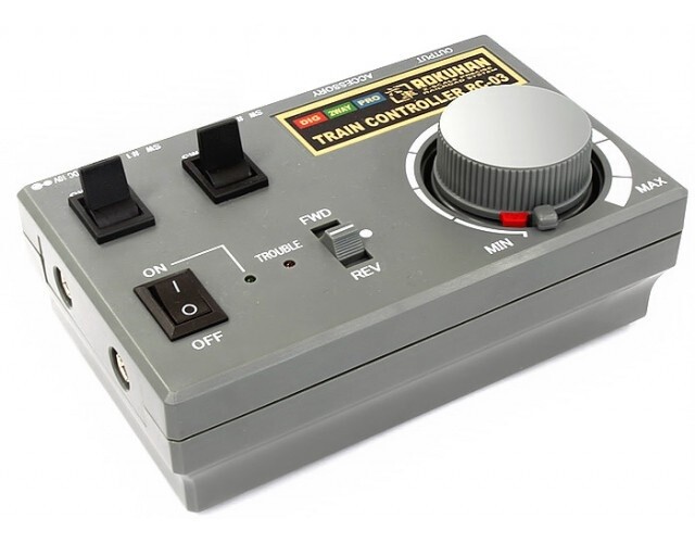 Rokuhan RC-03 Train Controller w/Constant Lighting System