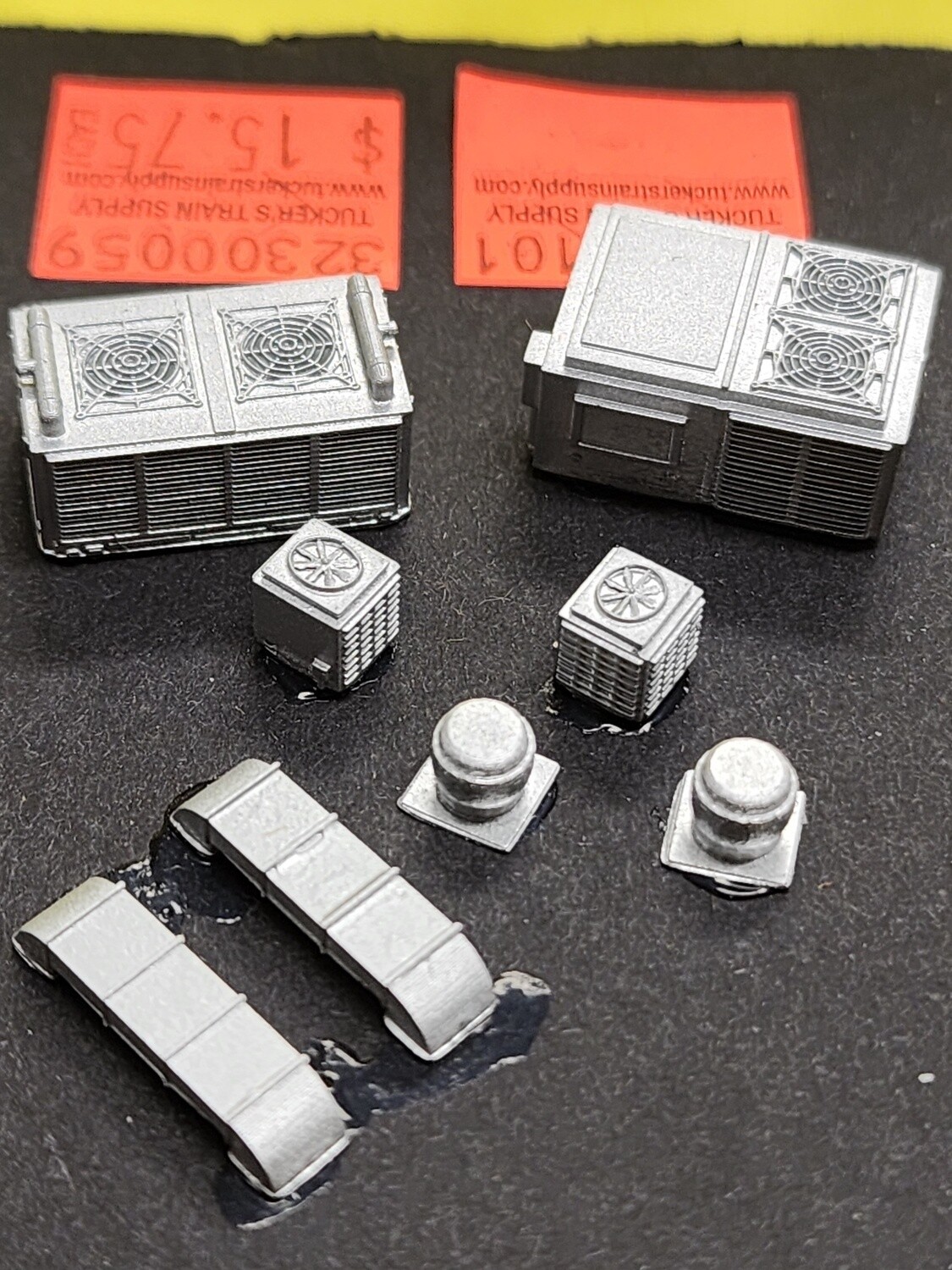 Koda&#39;s N 323-101 A/C Units &amp; Roof Top Duct Work