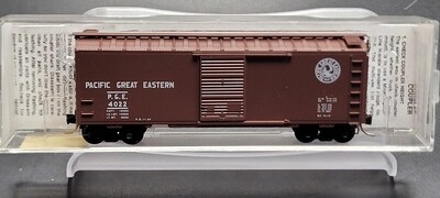 Used N Micro-Trains 20970 Pacific Great Eastern 40&#39; Standard Box Car