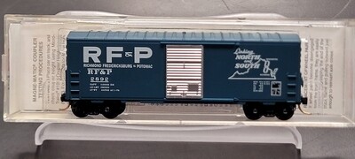 Used N Micro-Trains 24290 RF&amp;P 40&#39; Standard Box Car