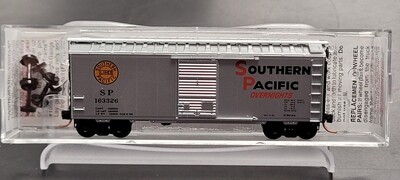 Used N Micro-Trains 20760 Southern Pacific 40&#39; Standard Box Car