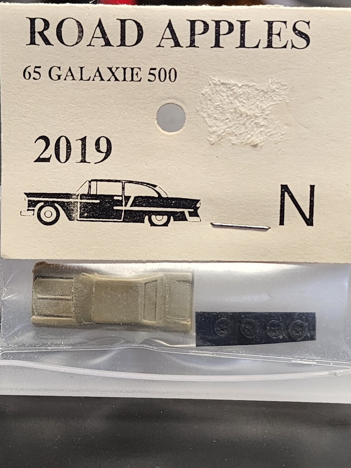 Lineside Models N #2019 65' Galaxie 500 Kit