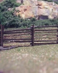 OSB HO 1082 Log Fence Kit