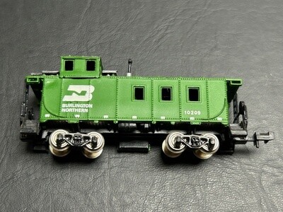 Used N Bachmann #10209 Caboose BN