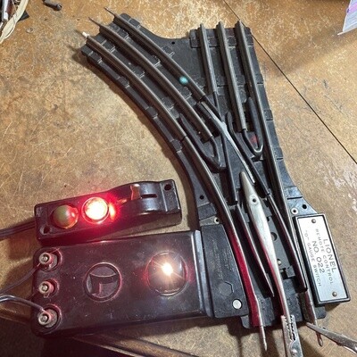 Used O Lionel O22R Remote Control Turnout - Left