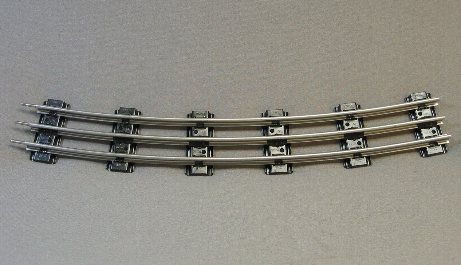 Used O Lionel 10&quot; Curved Track