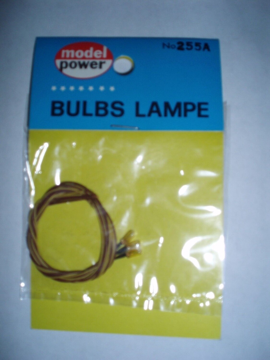 Model Power #255Y Bulbs, Grain of Sand, 14 volt, 1.2 mm, Yellow (pkg. 3)