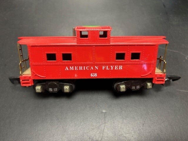 Used American Flyer Caboose #638