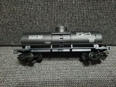 Used HO Scale North American Tank Car NATX #5912