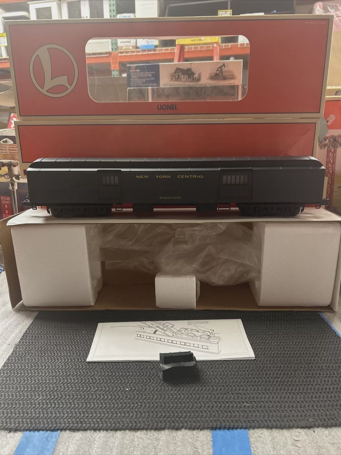 Used O Lionel NYC Pullman Heavyweight Baggage Car, O Gauge