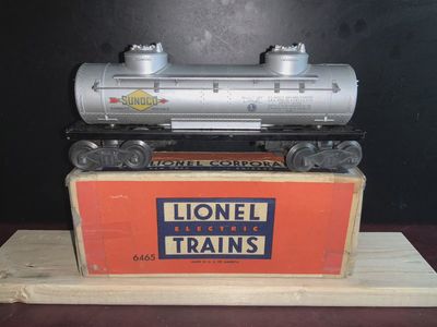 Used O Lionel 6465 Tank Car, Post War 6465 Silver Sunoco Oil 2-Dome