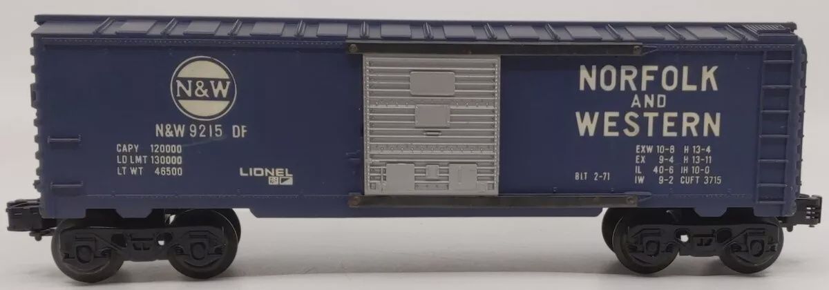 Used O Lionel 6-9215 Norfolk &amp; Western Boxcar #9215